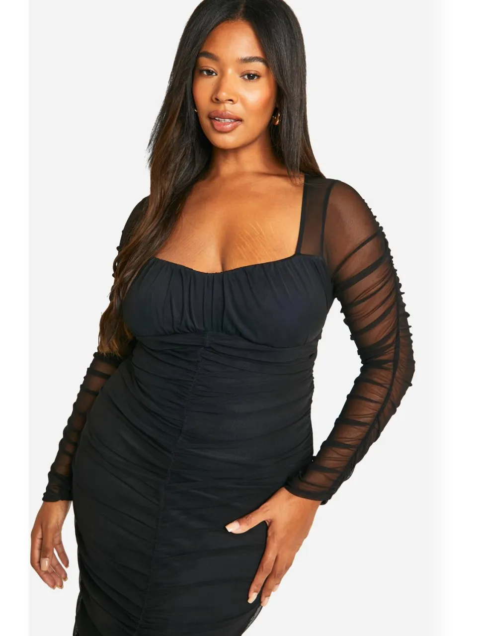 boohoo Dames Plus Mesh Geruched Midi Jurk zwart, foto 3