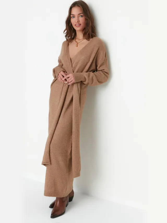 Trendyol TRENDYOLMİLLA Dames Bruin Effen Midi Lang Casual Double-breasted Jurken Camel