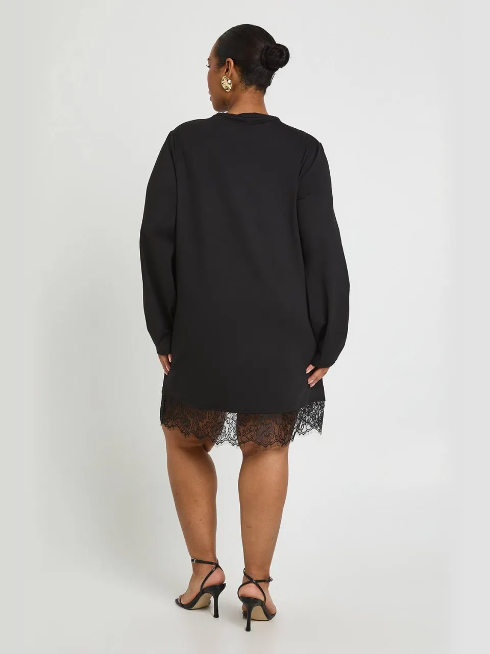 boohoo Dames Plus Lange Mouw Kanten Zoom T-shirt Jurk zwart, foto 2