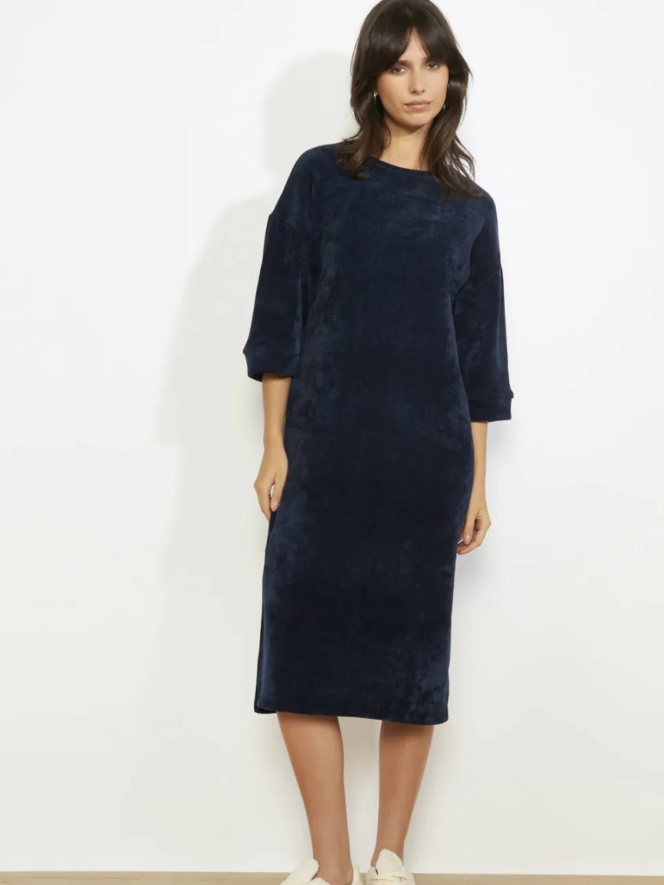 LOLALIZA velours midi-jurk marineblauw, foto 4