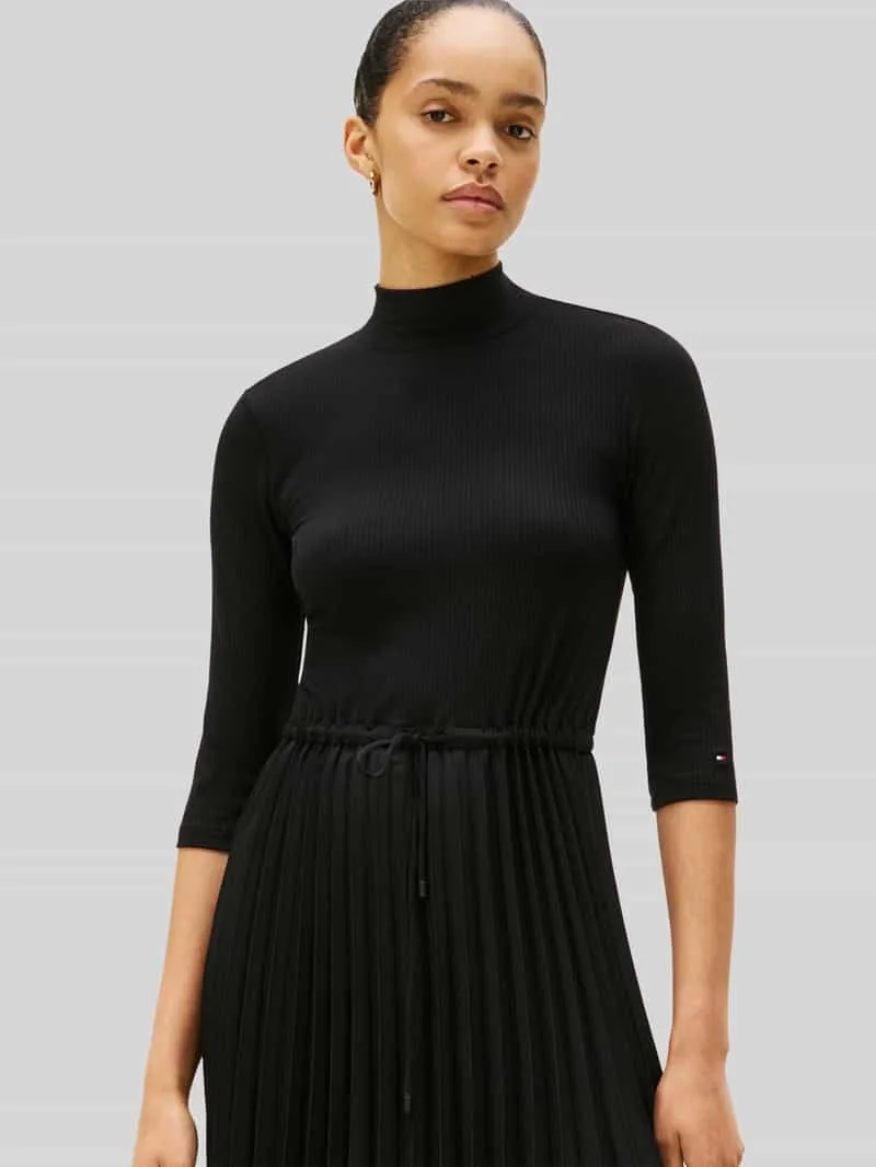 Tommy Hilfiger Slim fit vrijetijdsjurk van viscosemix zwart, foto 4