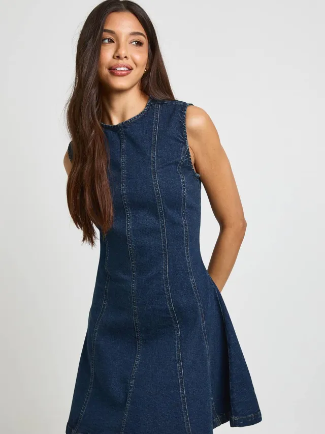 boohoo Dames Mouwloze Denim Mini Jurk Met Naaddetail Donker Indigo