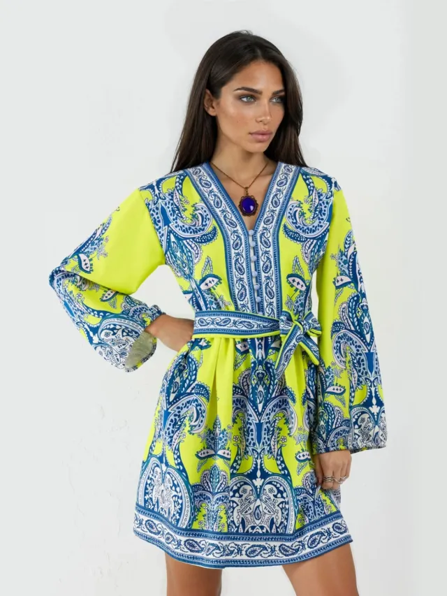 MSN Collection V-hals Paisley A-lijn Mini Jurk met Knopen Geel