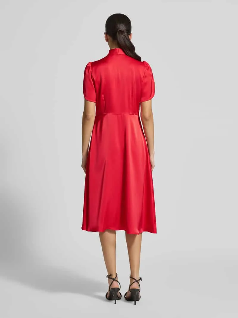 Christian Berg Woman Selection Midi-jurk met V-hals en Strik Rood