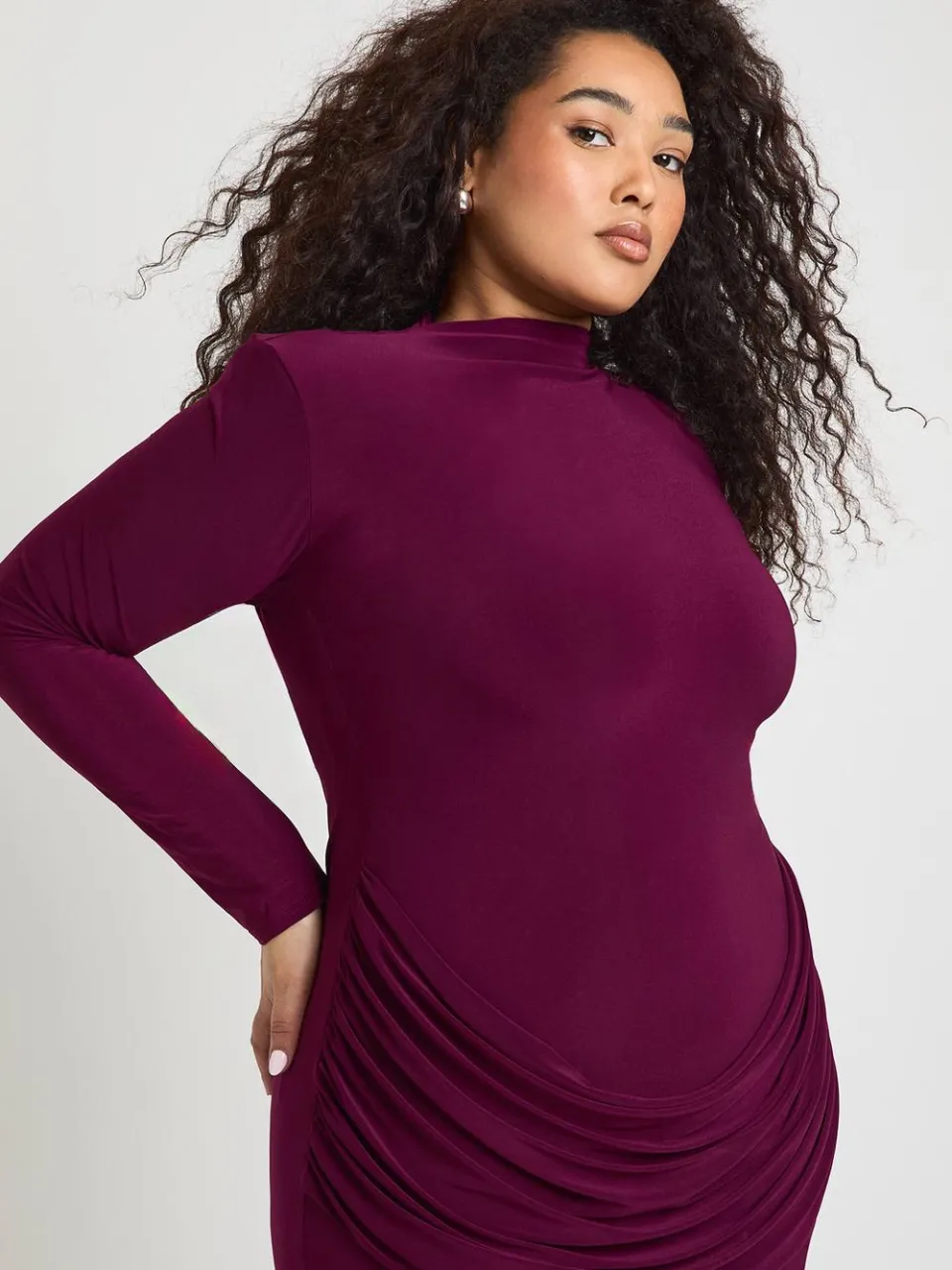 boohoo Dames Plus Schoudervulling Lange Mouw Gedrapeerde Rok Detail Maxi Jurk pruim, foto 3
