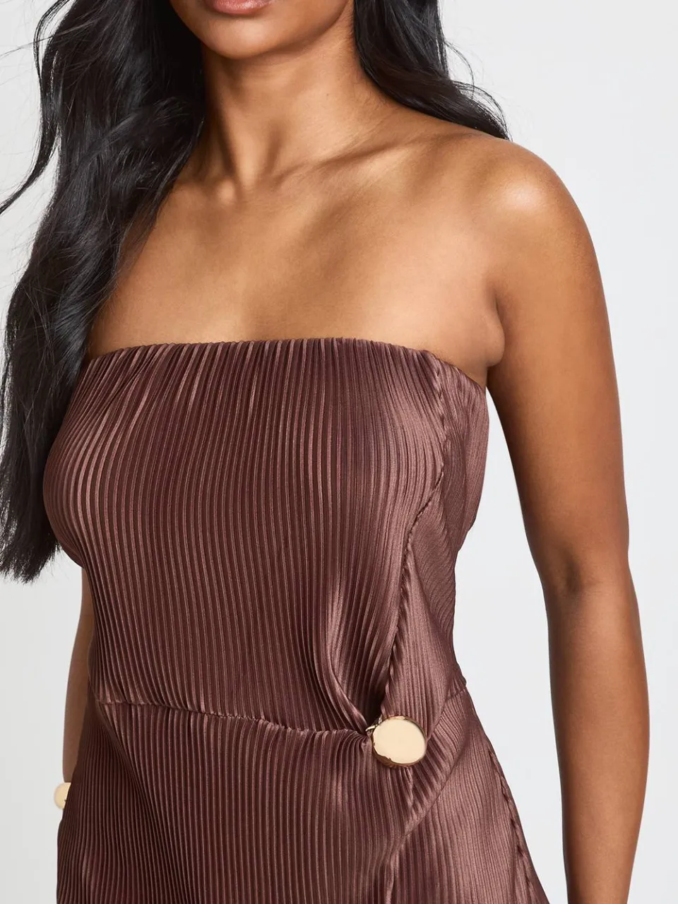 boohoo Dames Plisse Knoop Voorkant Kolom Maxi Jurk chocoladebruin, foto 3