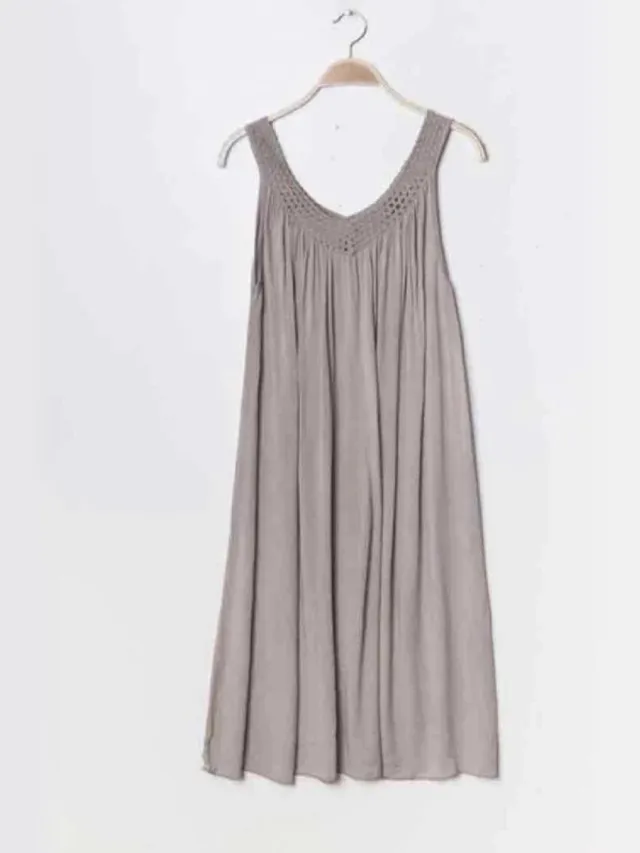 Chris Deler Mode Dames midi jurk Chana-effen taupe bruin-strandjurk