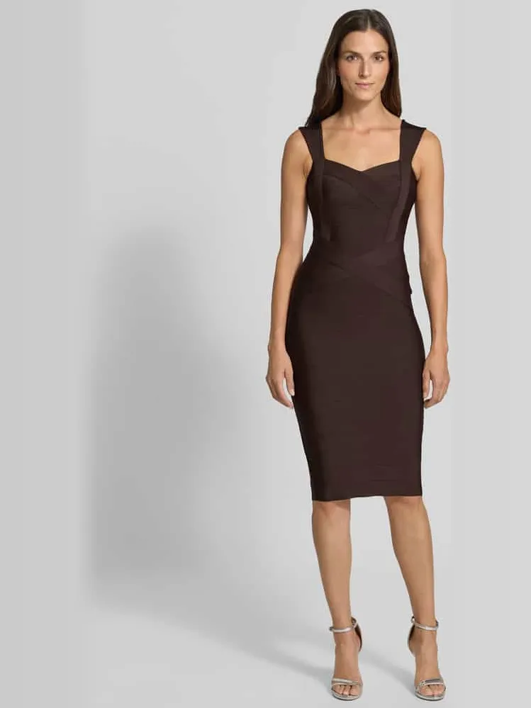 Lipsy Cocktailjurk met stretch Middenbruin