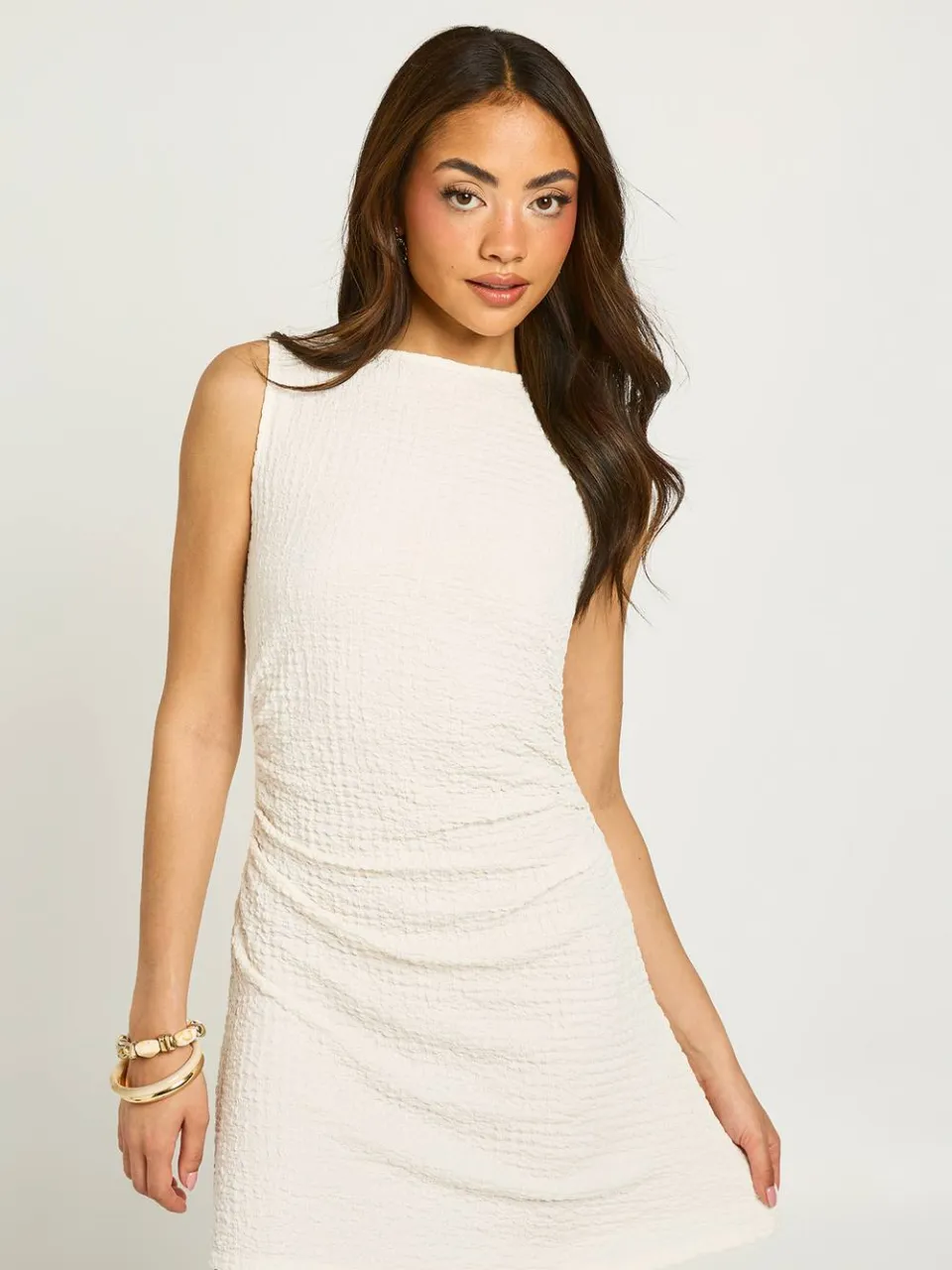 boohoo Dames Gestructureerde Mini-jurk Met Slash-hals En Gerimpelde Taille ivoor, foto 3