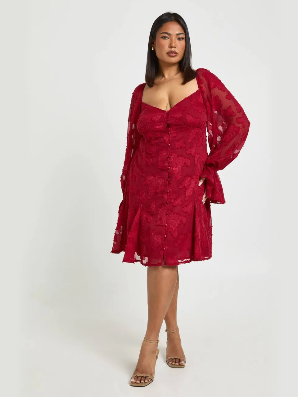 boohoo Dames Plus Burnout Bloemen Godet Zoom Mini Jurk merlot, foto 3