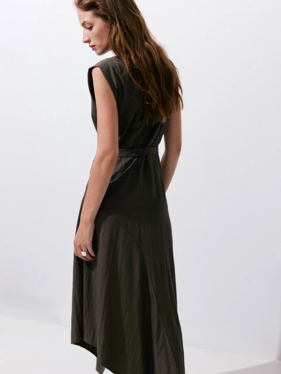 Mango midi jurk met ceintuur - bruin, foto 4