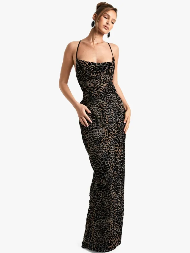 boohoo Dames Leopard Devore Cowl Neck Tie Back Maxi Jurk Bruin
