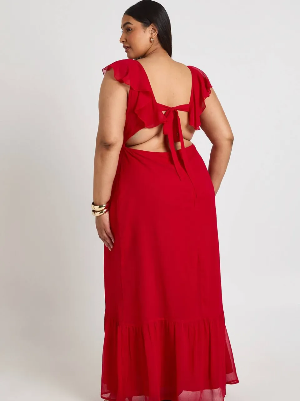 boohoo Dames Plus Chiffon Ruches Plunge Maxi Jurk rood, foto 2
