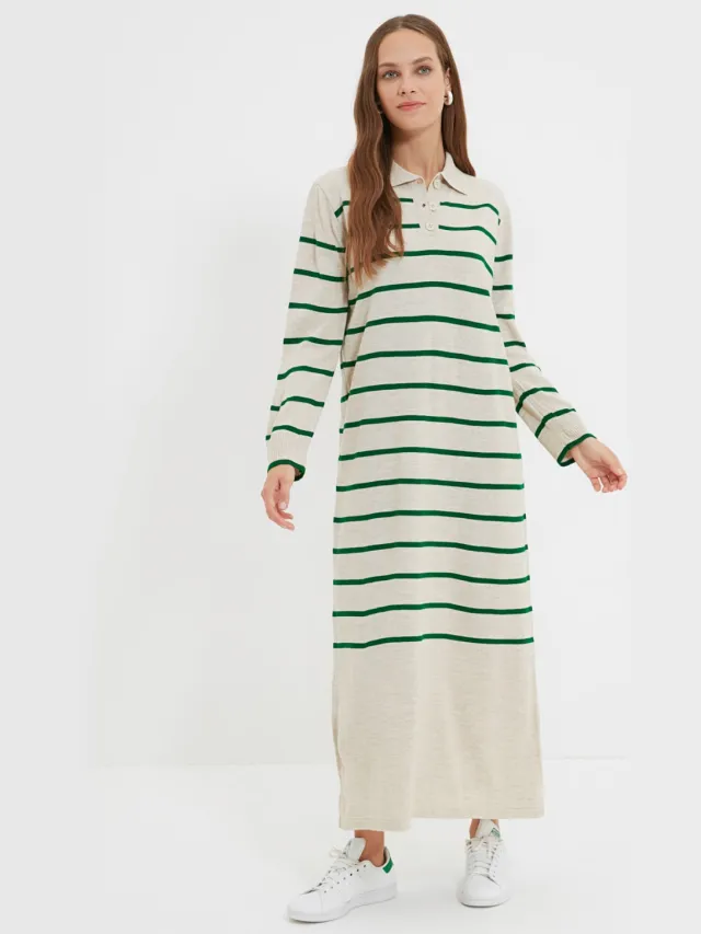 Trendyol Vrouwen Polo nek Verschuiving Maxi Bescheiden jurk Beige
