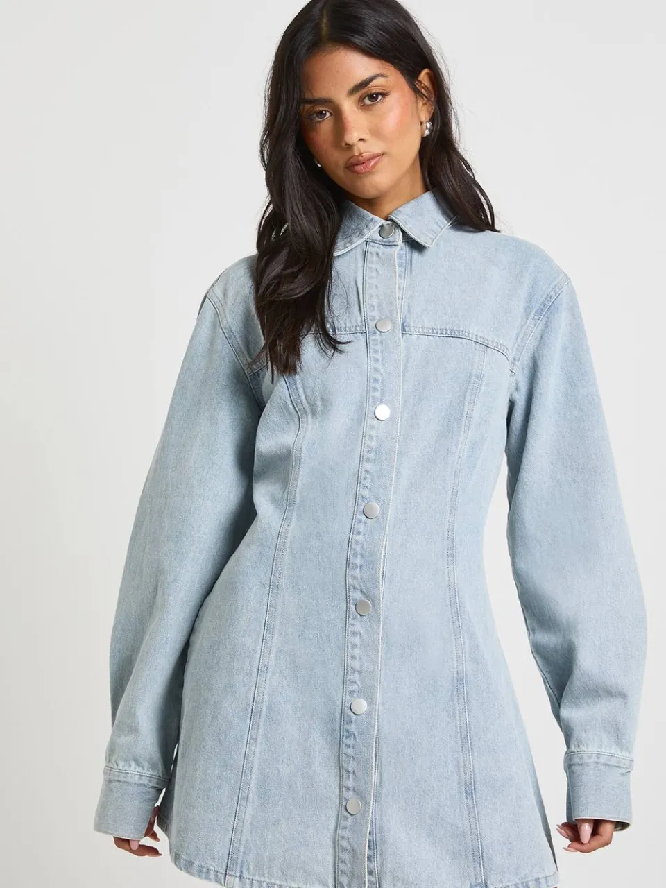 boohoo Dames Lange Mouw Denim Jurk met Getailleerde Taille, foto 3