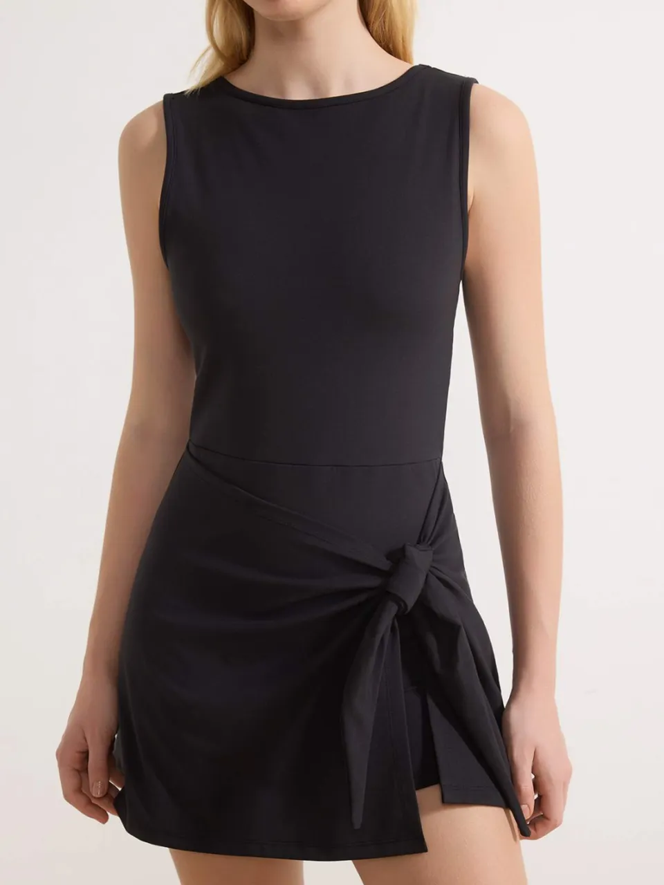 Trendyol TRENDYOLMİLLA Dames Zwart Effen Kort / Mini Mouwloos Sportkleding Double-breasted Jurken, foto 2