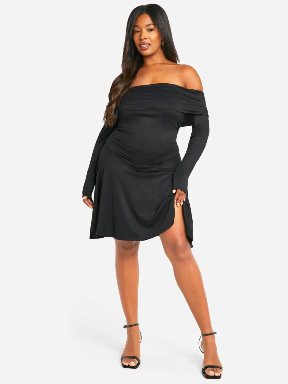 boohoo Dames Plus Off-Shoulder Lange Mouwen Skater Jurk zwart, foto 3