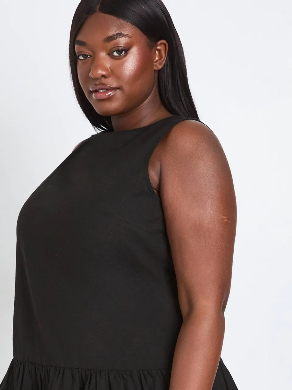 boohoo Dames Plus Linnen Dubbele Laag Smock Jurk zwart, foto 4