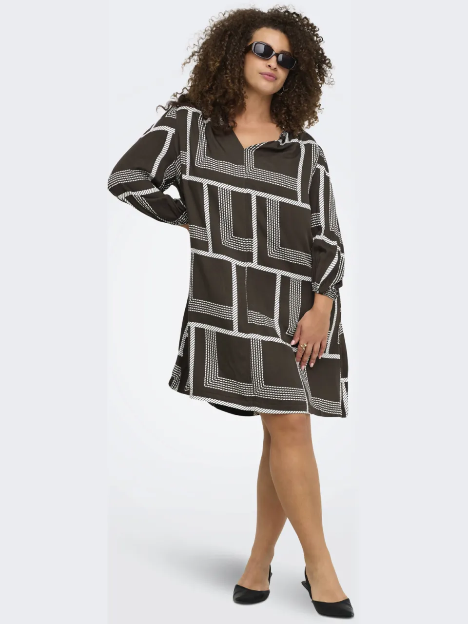 Only Carmakoma mini jurk Plus Size met print - donkerbruin