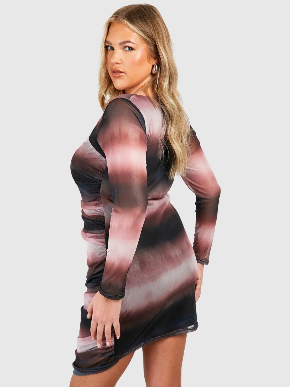 boohoo Dames Plus geprinte mesh bodycon jurk violet, foto 2