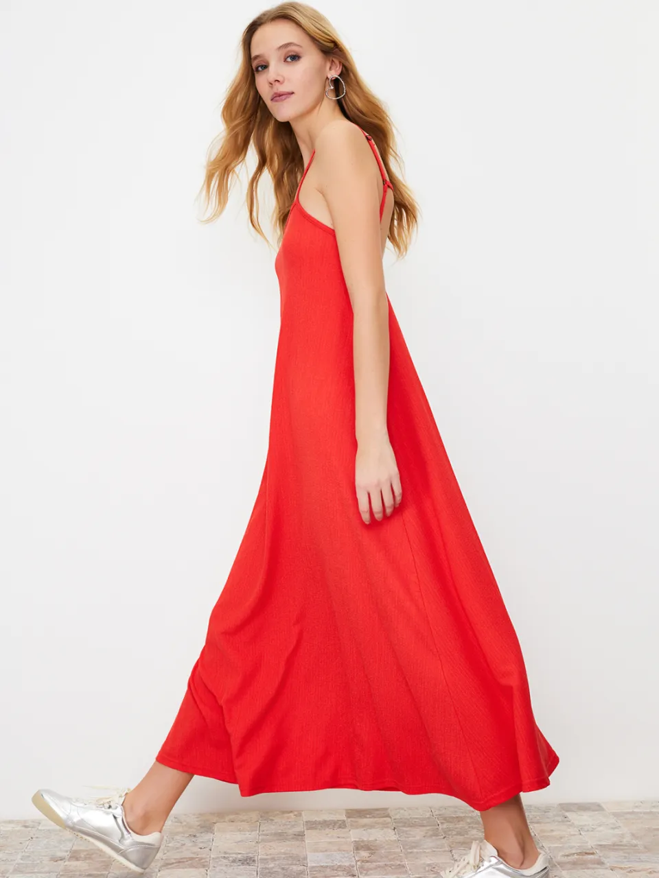 Trendyol TRENDYOLMİLLA Dames Rood Effen Maxi Mouwloos Casual A-lijn Jurken