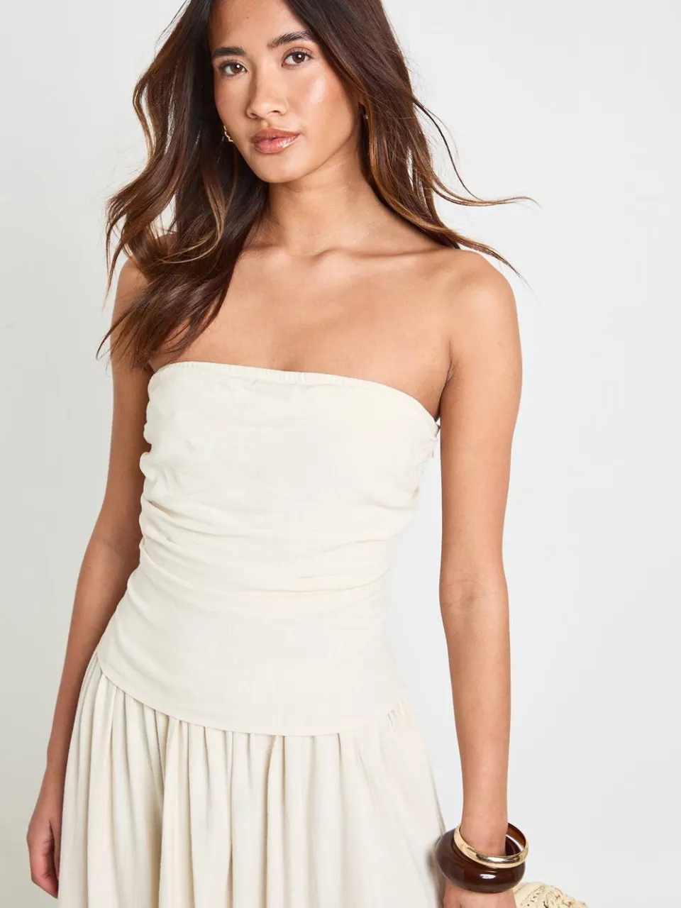 boohoo Dames Premium Linnen Bandeau Midaxi Jurk neutral, foto 4
