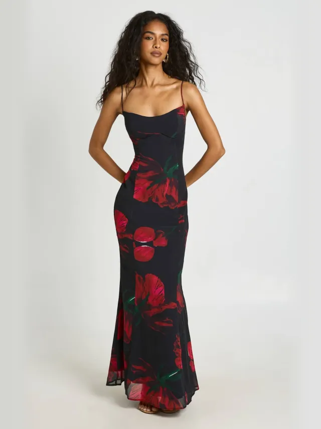 boohoo Dames Lange Maxi-jurk Met Bloemendetail Op Het Buste-gedeelte En Gestroomlijnde Pasvorm Zwart