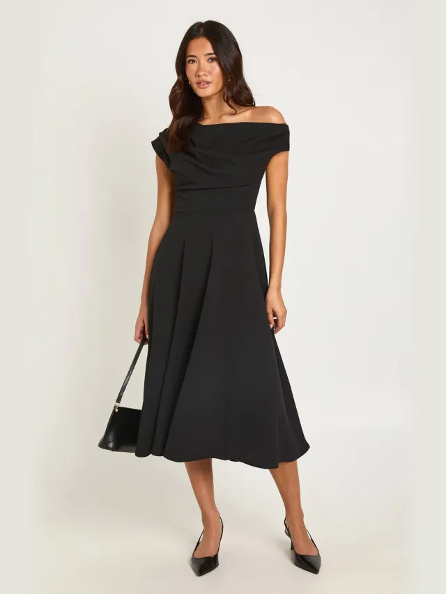 boohoo Dames Jersey Crepe Gedrapeerde Schouder Midi Skater Jurk Zwart
