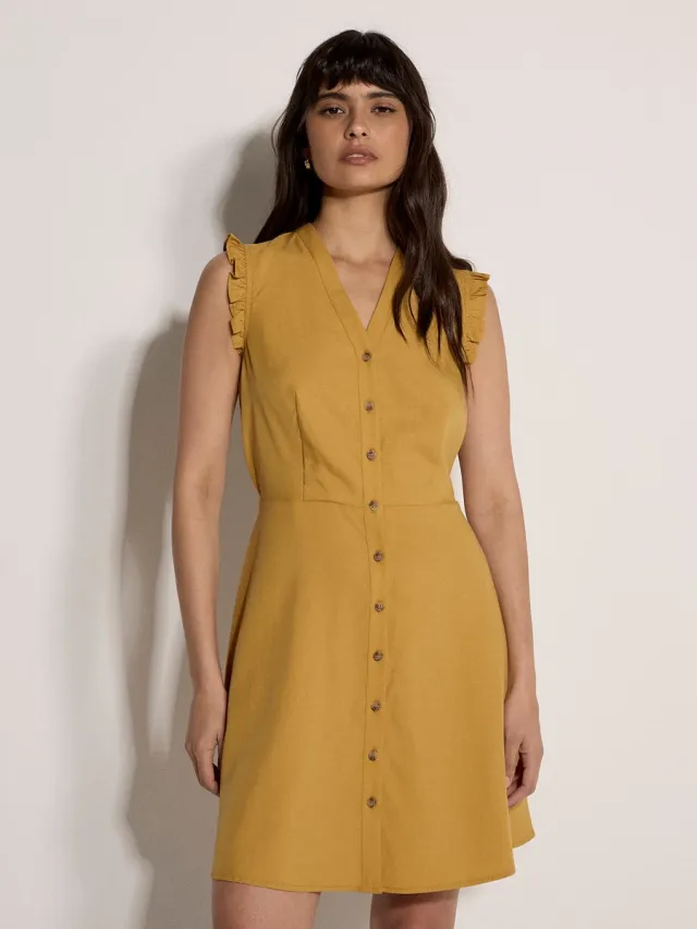 Apricot Mini-jurk met ruches en knoopsluiting Mosterd