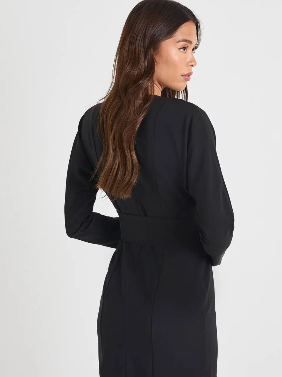 boohoo Dames Skaterjurk met lange mouwen en ceintuur zwart, foto 3