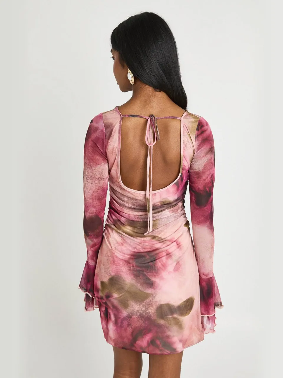 boohoo Dames Mesh Mini Jurk Met Vervaagde Bloemenprint En Uitlopende Mouwen roos, foto 3