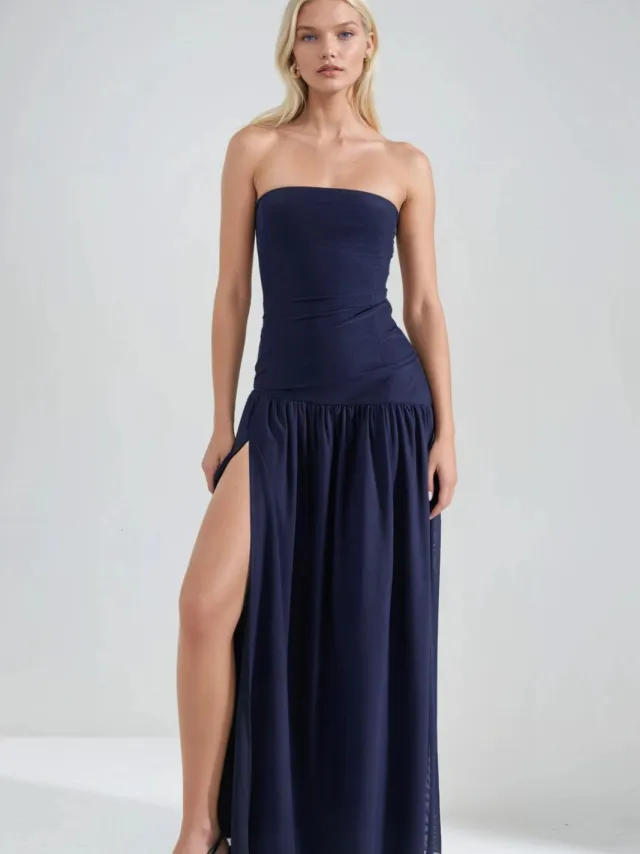Hiccup Strapless Maxi Jurk met Sleuf Marineblauw