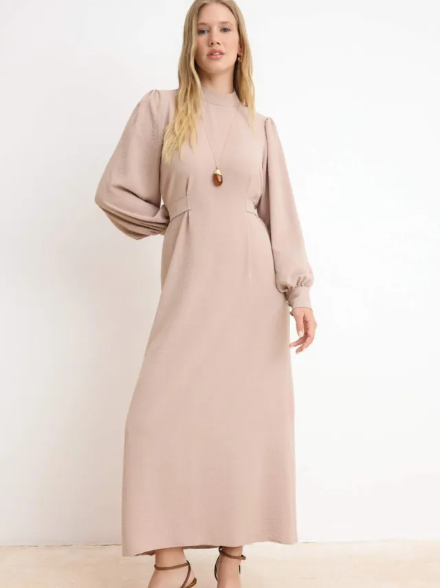 Trendyol Modest Dames Beige Effen Maxi Lang Casual Recht Modest Jurken Taupe