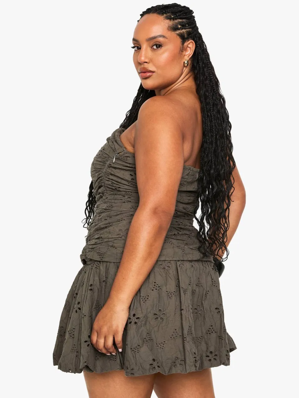 boohoo Dames Plus Bandeau Broderie Skater Jurk kaki, foto 2