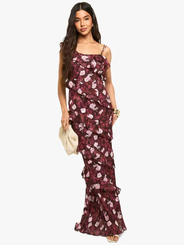 boohoo Dames Bloemige One Shoulder Ruffle Maxi Jurk Merlot