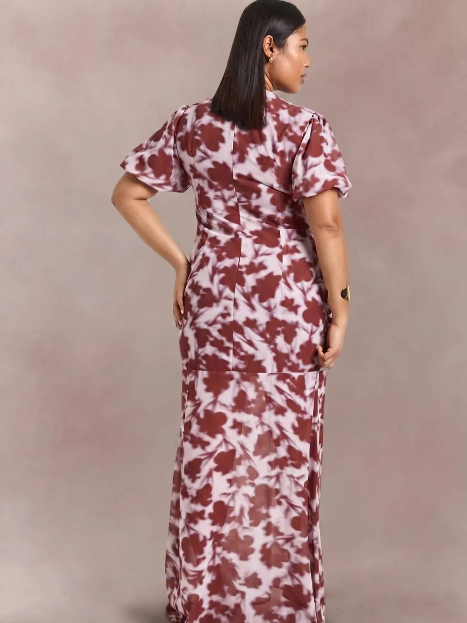 boohoo Dames Plus Bloemenprint Pofmouw Sleutelgat Detail Gerimpelde Taille Maxi Jurk mauve, foto 2