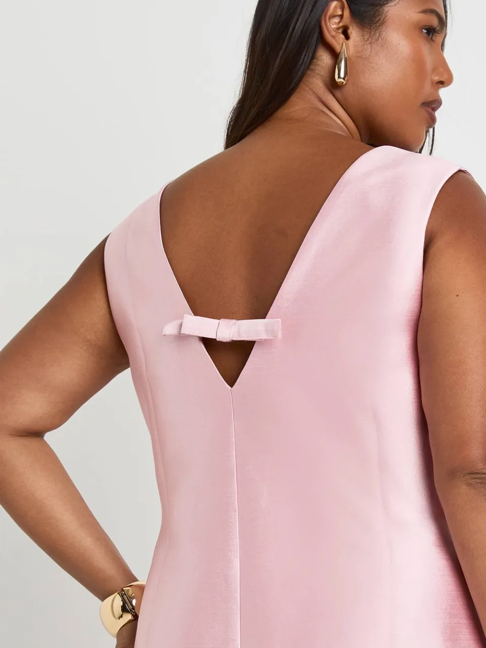 boohoo Dames Plus Duik Uitlijnen Strik Rug Jurk roze, foto 4