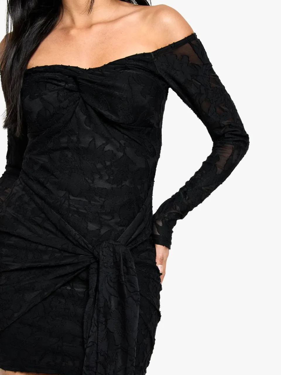 boohoo Dames Tall Burnout Bardot Twist Wrap Mini Jurk zwart, foto 4
