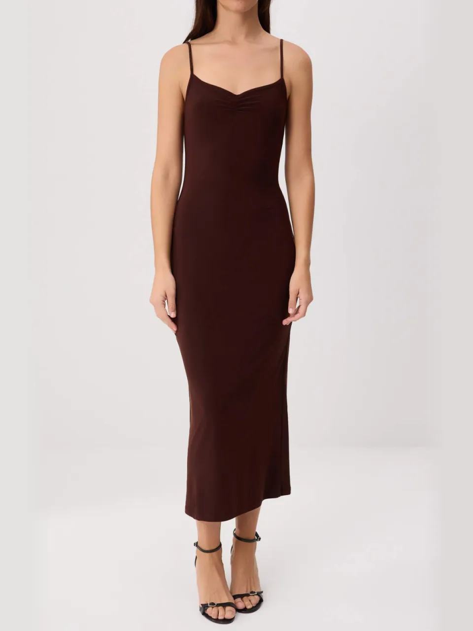 Trendyol TRENDYOLMİLLA Dames Bruin Effen Maxi Mouwloos Bodycon Jurken