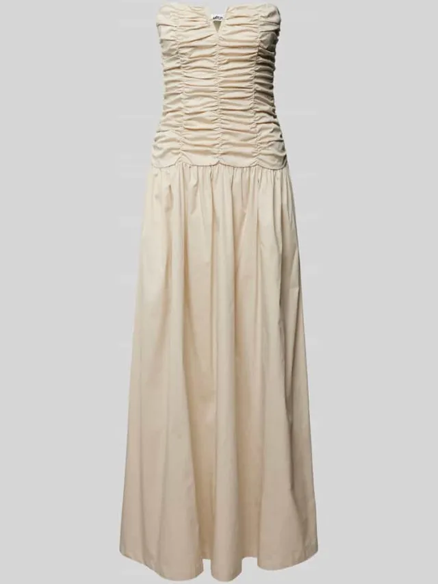 Amy Lynn Cocktailjurk met plooien model 'Shyla' offwhite, foto 2