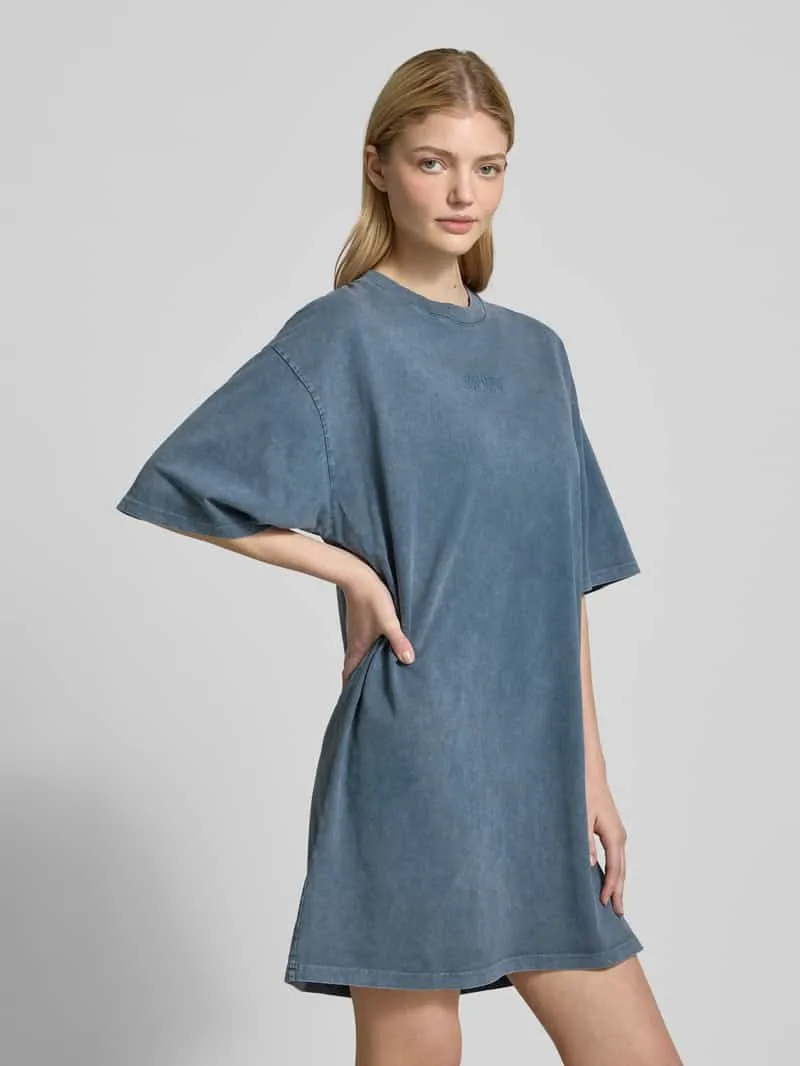 REVIEW Knielange T-shirtjurk met ronde hals antraciet, foto 4