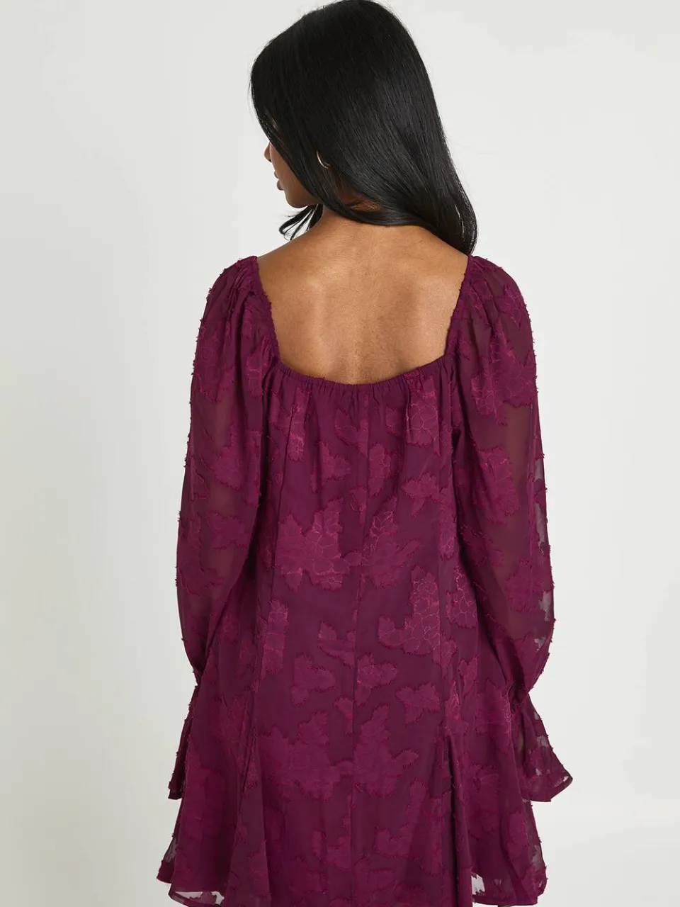 boohoo Dames Burnout Bloemen Godet Zoom Mini Jurk pruim, foto 2