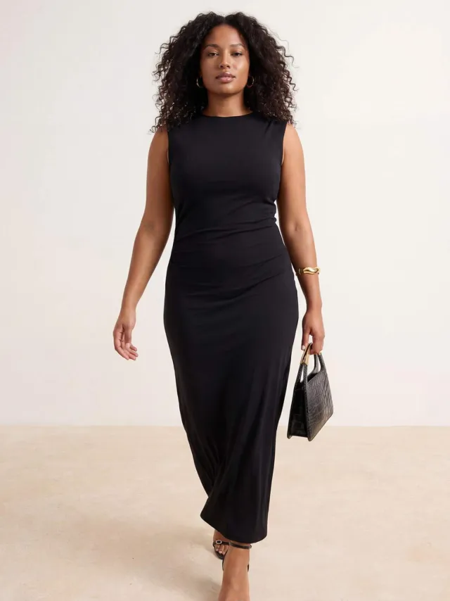 Trendyol Curve Dames Zwart Effen Maxi Mouwloos Casual Recht Grote maten Jurk