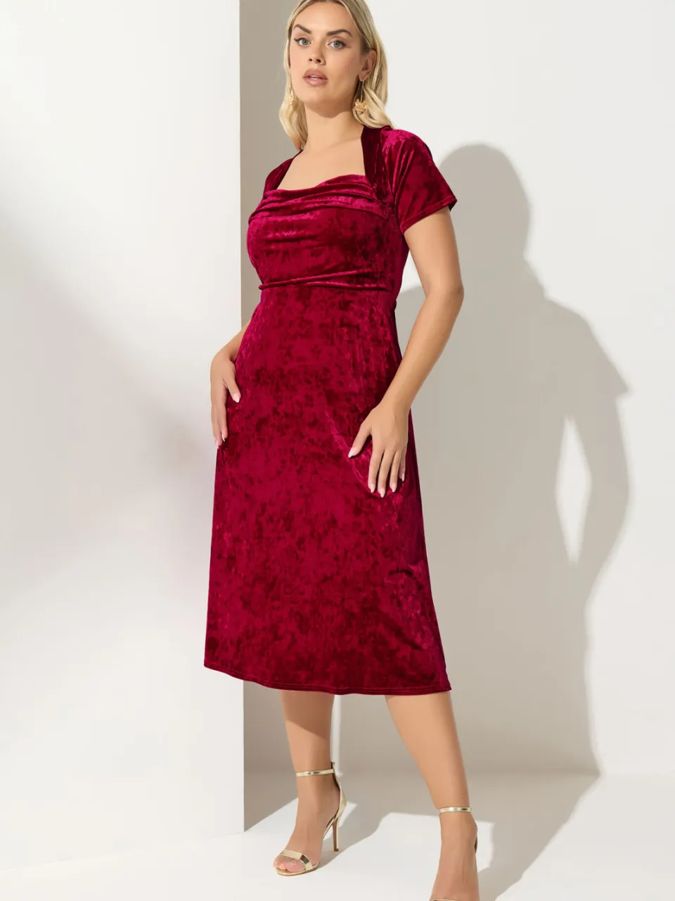 Yours London Rode Fluwelen Midijurk Met Vierkante Hals rood, foto 2