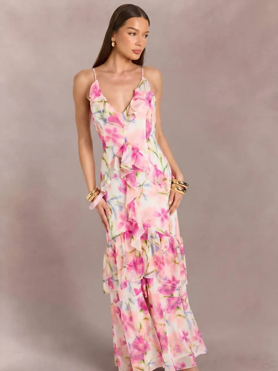 boohoo Dames Chiffon Maxi Jurk Met Ruches En Bloemenprint roze, foto 3