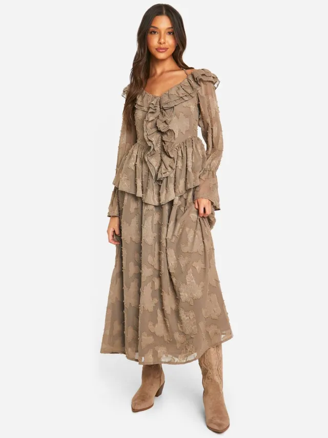 boohoo Dames Textured Ruffle Front Midaxi-jurk Neutral