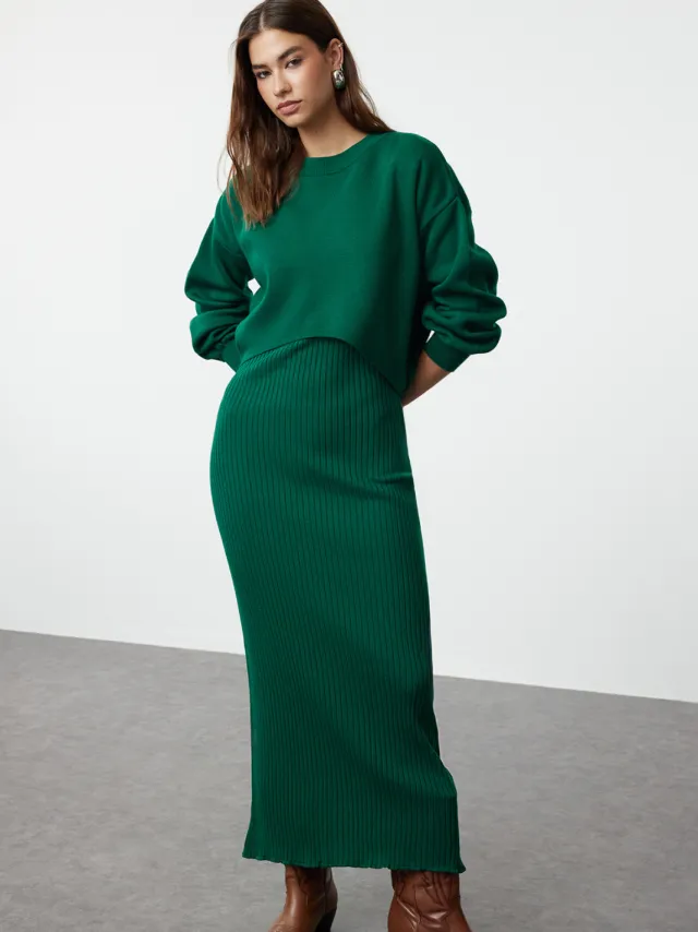 Trendyol TRENDYOLMİLLA Dames Groen Effen Midi Lang Casual Bodycon Jurken