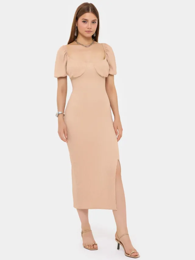 Hiccup Lieveheersbeestje Hals Pofmouw Midi Jurk met Zijsplit Beige