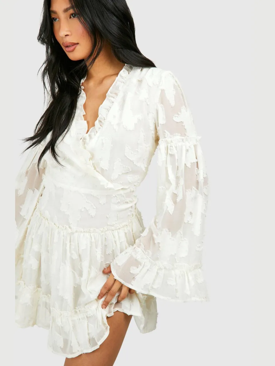 boohoo Dames Petite Burnout Frill Minijurk ivoor, foto 4