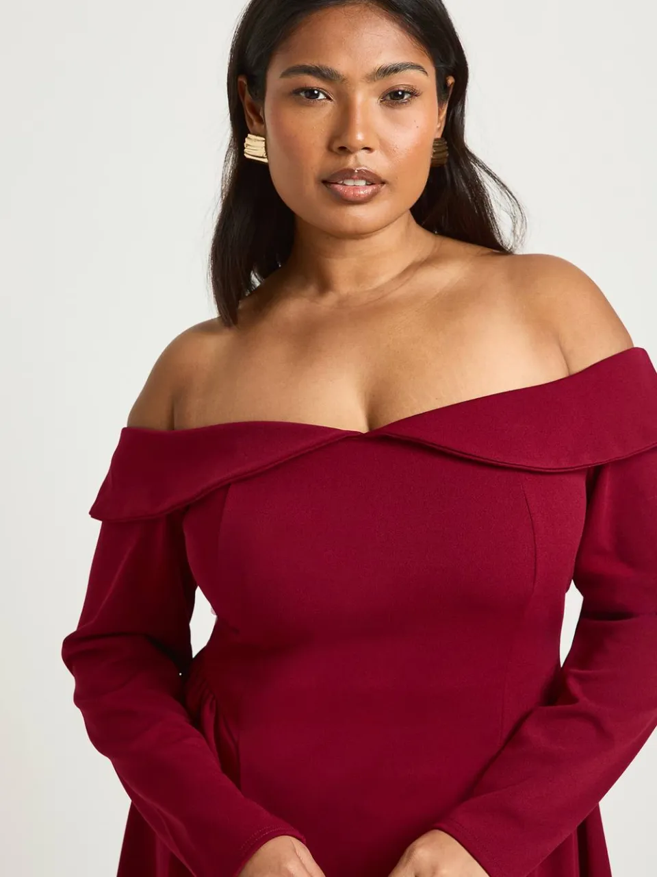 boohoo Dames Plus Bardot Wijde Rok Mini Jurk bordeaux rood, foto 4